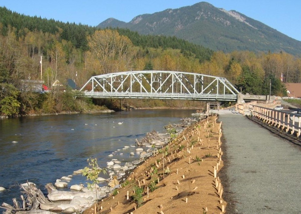 Bridge and aqueduct